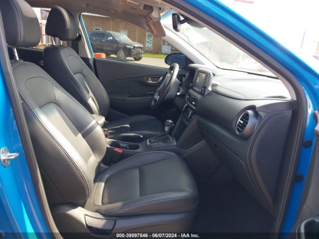 Photo 4 VIN: KM8K33A57MU637666 - HYUNDAI KONA 