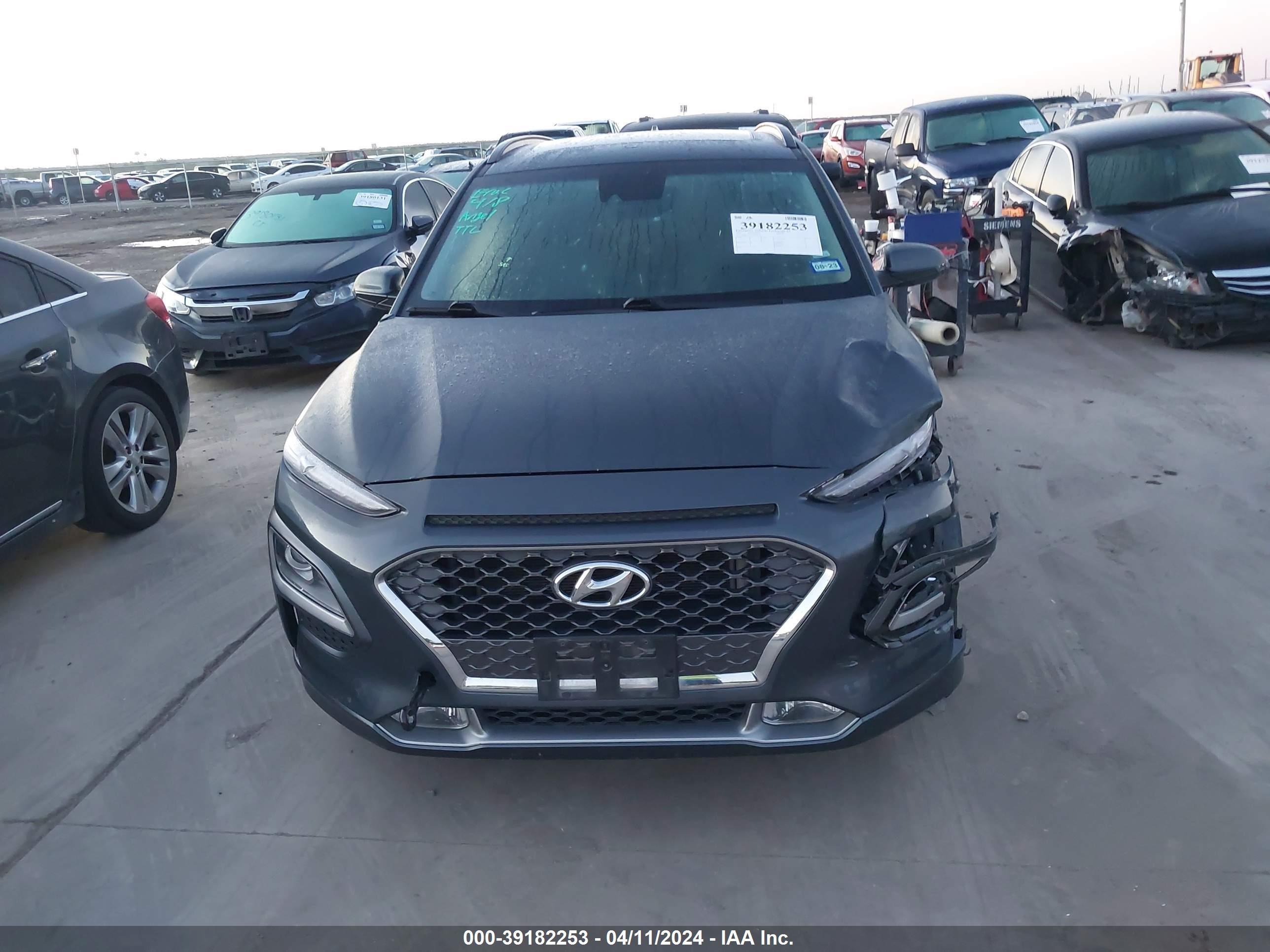 Photo 11 VIN: KM8K33A57MU640115 - HYUNDAI KONA 