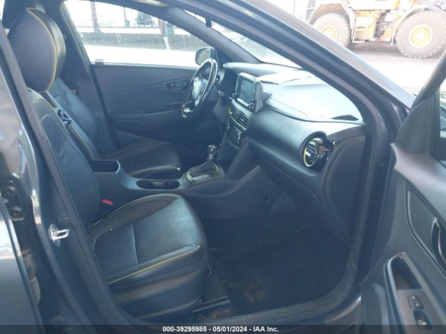 Photo 4 VIN: KM8K33A58JU127127 - HYUNDAI KONA 