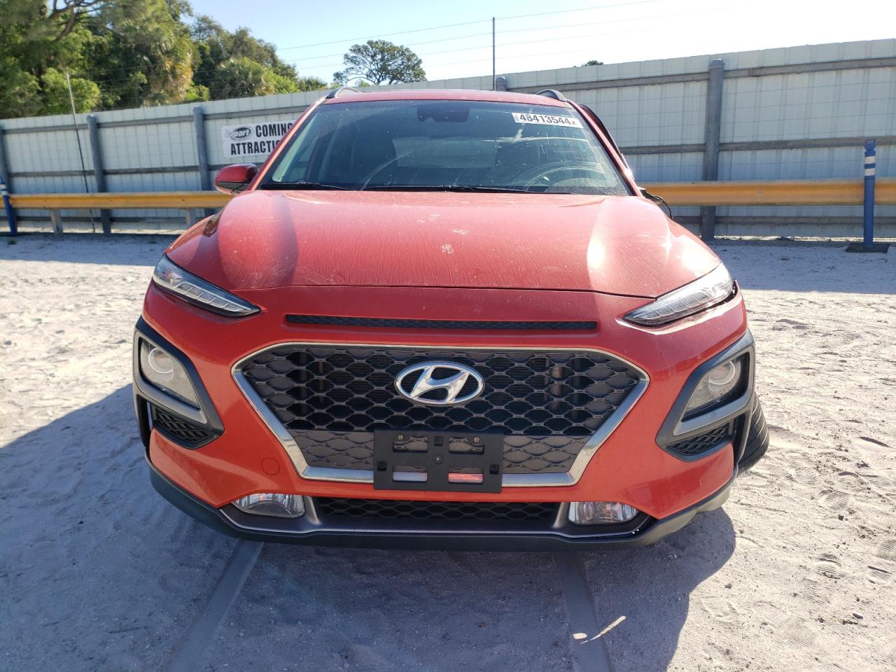 Photo 4 VIN: KM8K33A58KU207027 - HYUNDAI KONA 