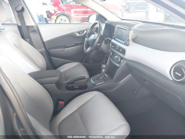 Photo 4 VIN: KM8K33A58KU392213 - HYUNDAI KONA 