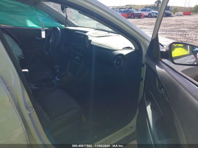 Photo 4 VIN: KM8K33A5XKU342509 - HYUNDAI KONA 