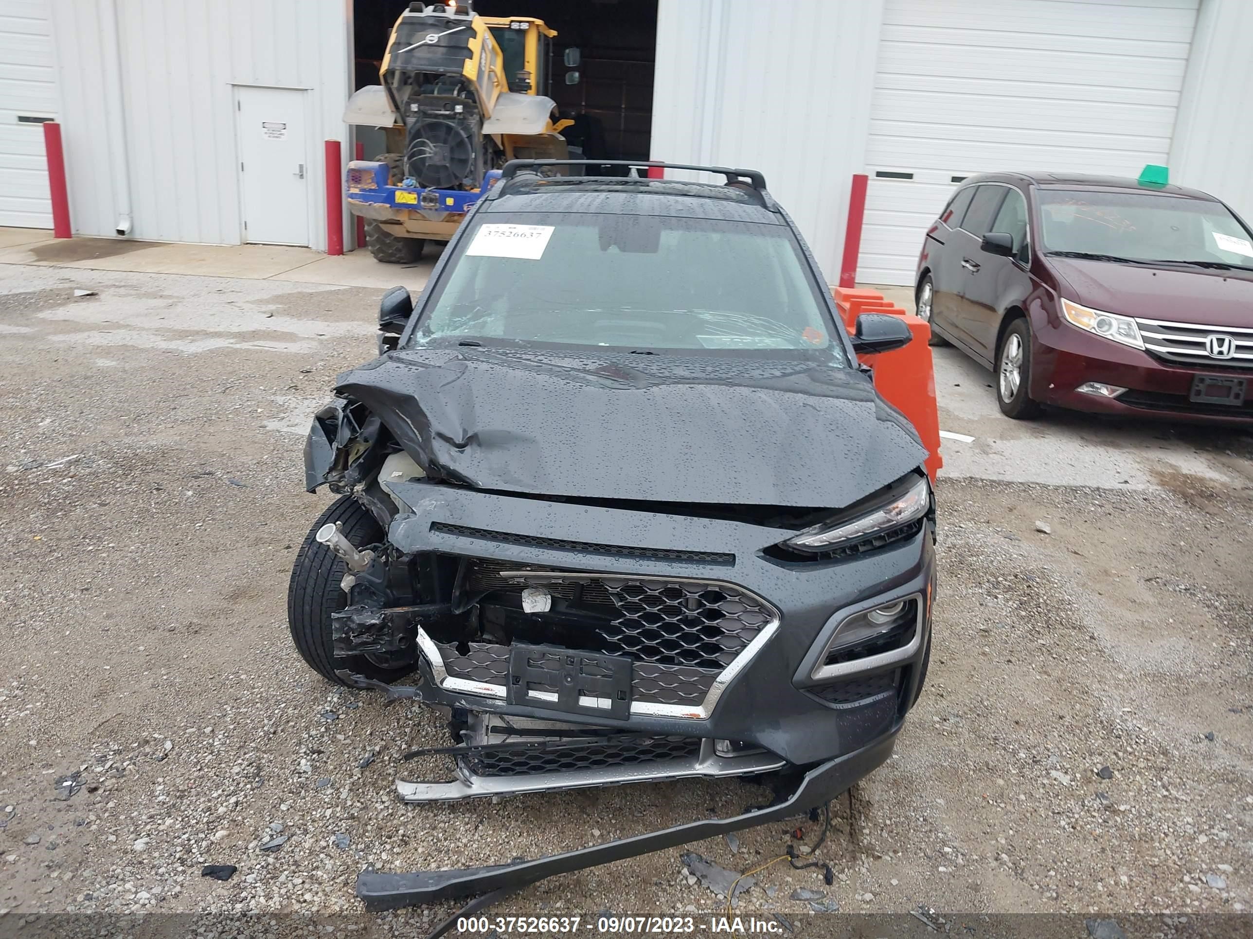 Photo 11 VIN: KM8K33A5XLU479774 - HYUNDAI KONA 