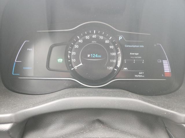 Photo 8 VIN: KM8K33AG2LU068001 - HYUNDAI KONA 