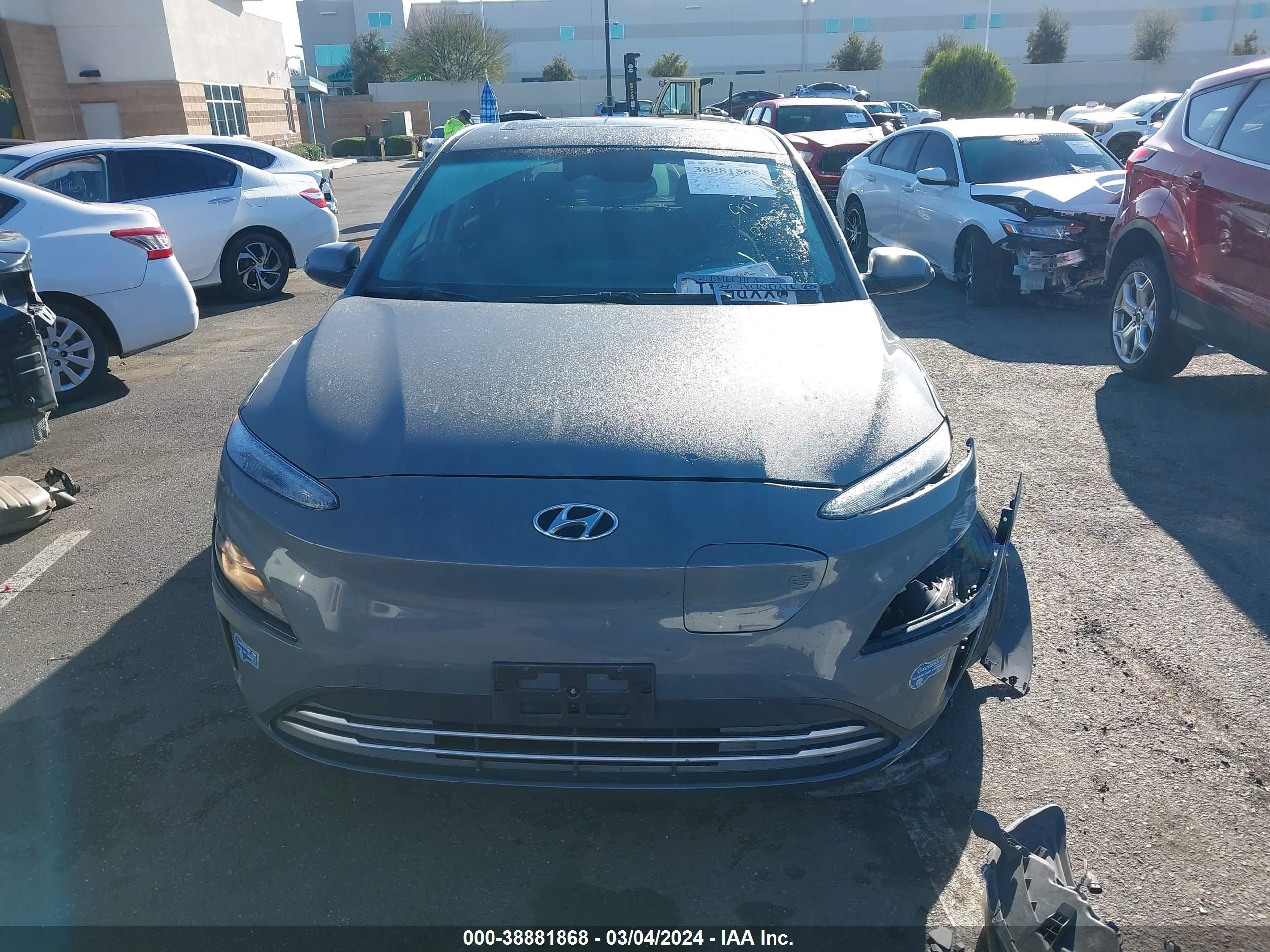 Photo 11 VIN: KM8K33AG2NU140186 - HYUNDAI KONA 