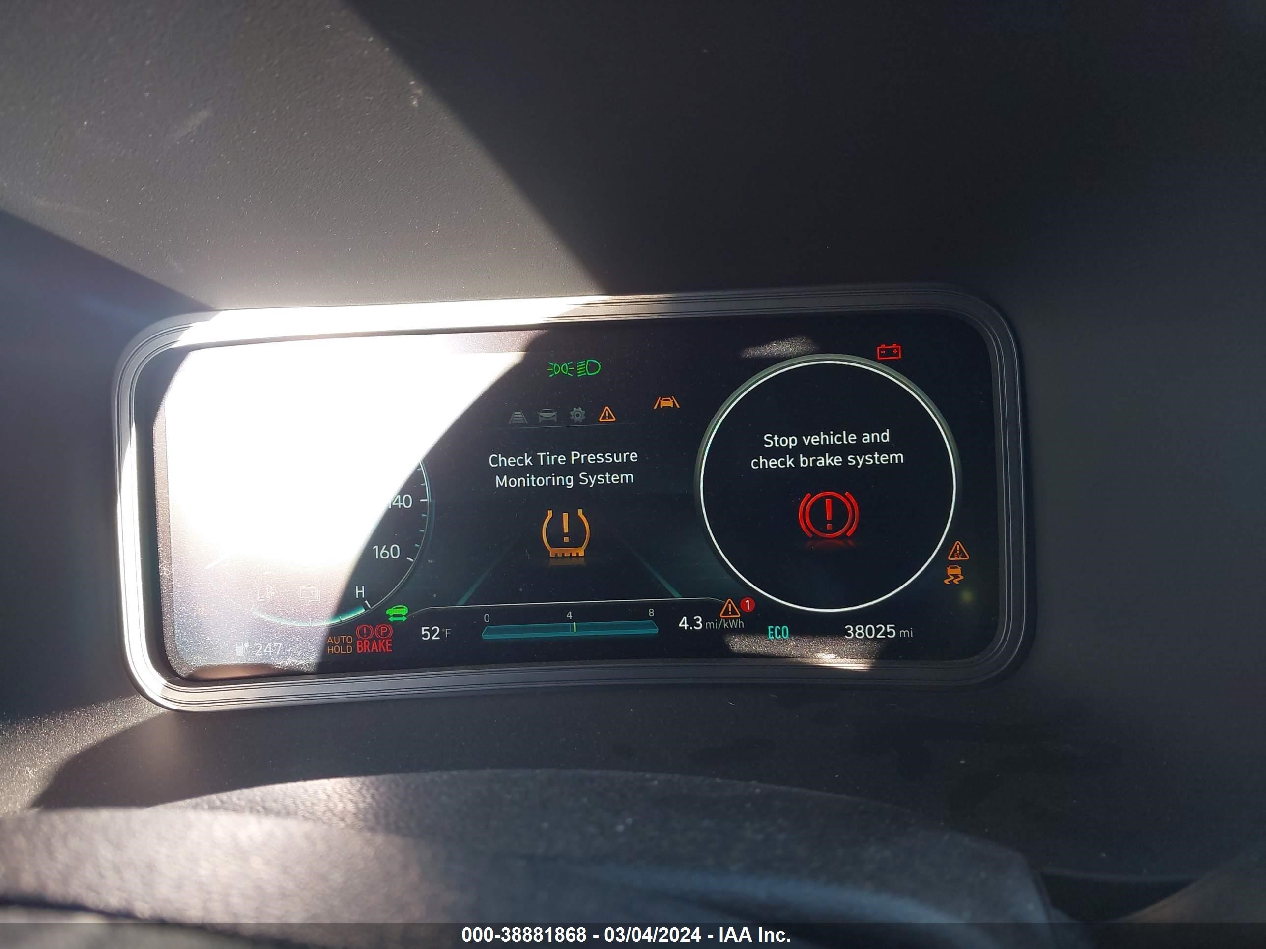 Photo 6 VIN: KM8K33AG2NU140186 - HYUNDAI KONA 