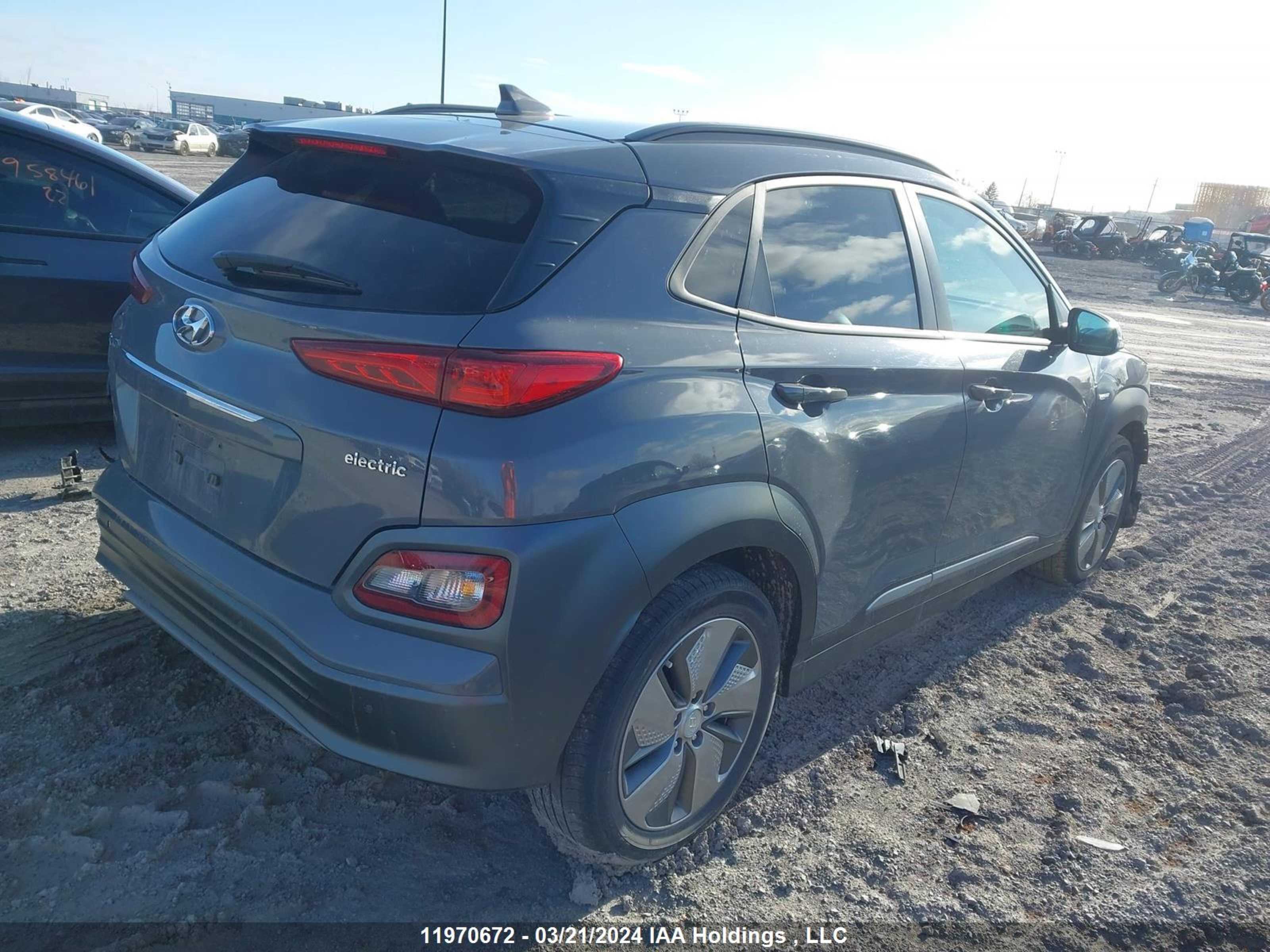 Photo 3 VIN: KM8K33AG3KU023485 - HYUNDAI KONA 