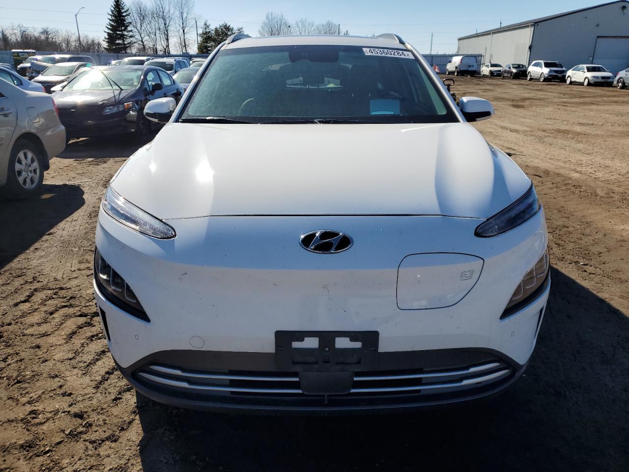 Photo 4 VIN: KM8K33AG6PU166034 - HYUNDAI KONA 