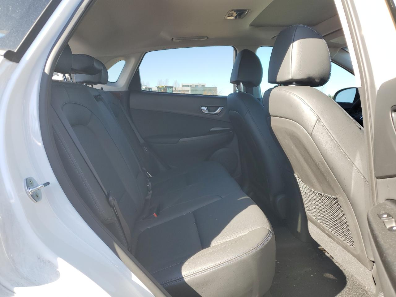 Photo 9 VIN: KM8K33AG6PU166034 - HYUNDAI KONA 