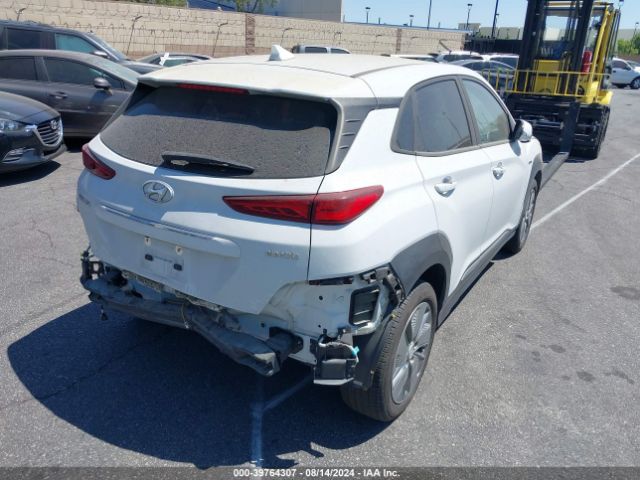 Photo 3 VIN: KM8K33AGXLU068070 - HYUNDAI KONA 