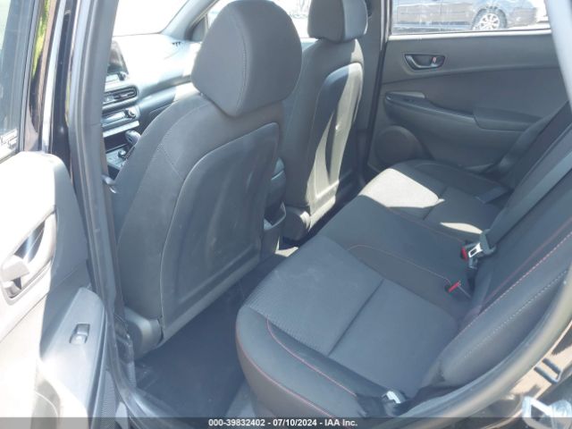 Photo 7 VIN: KM8K3CA30PU027997 - HYUNDAI KONA 