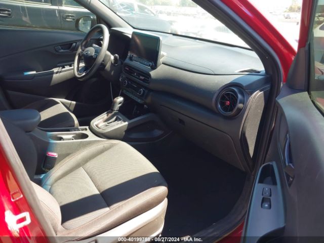 Photo 4 VIN: KM8K3CA31NU780287 - HYUNDAI KONA 