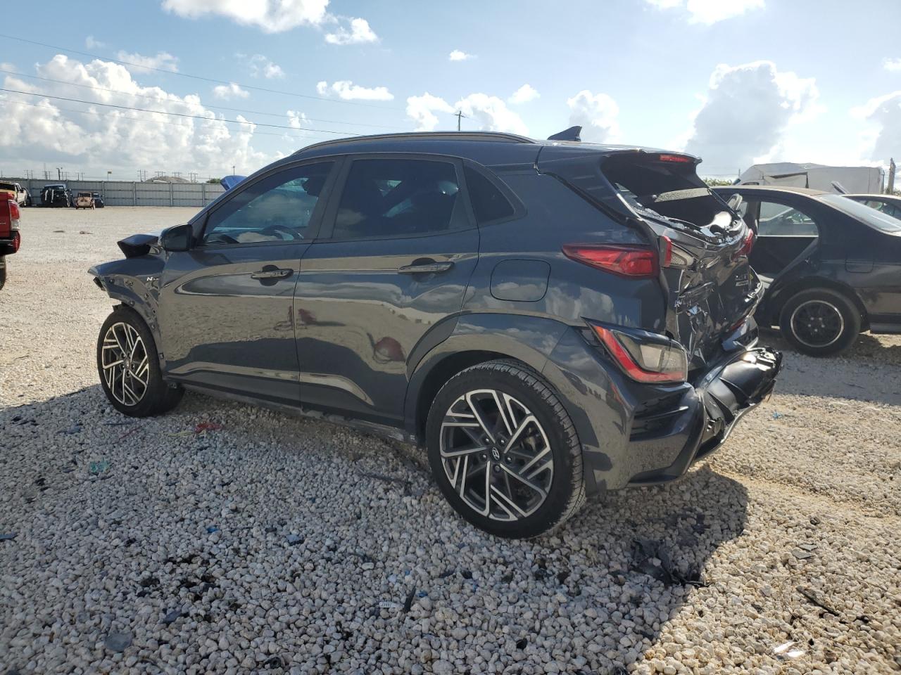 Photo 1 VIN: KM8K3CA35PU989017 - HYUNDAI KONA 