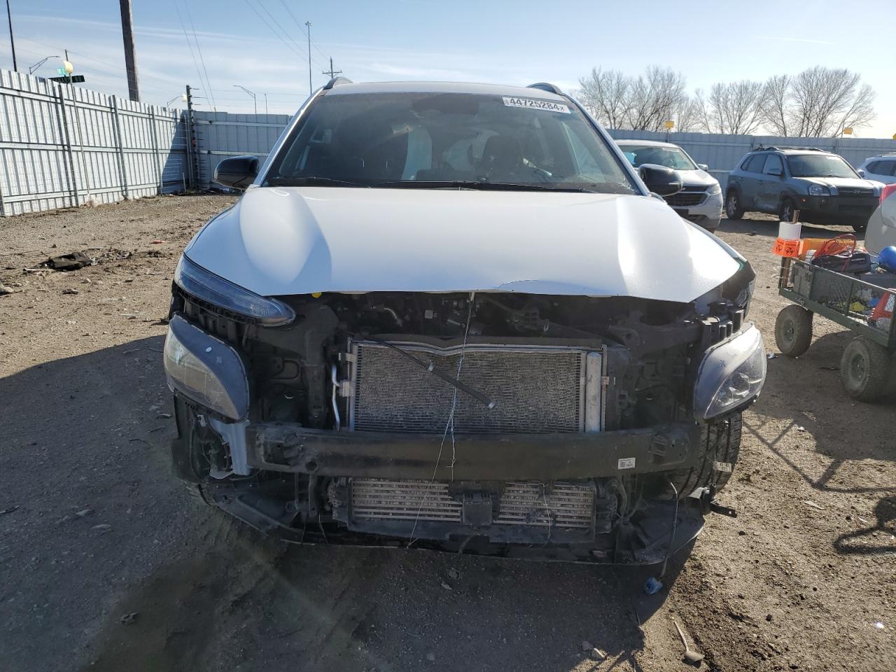 Photo 4 VIN: KM8K3CA36NU863620 - HYUNDAI KONA 