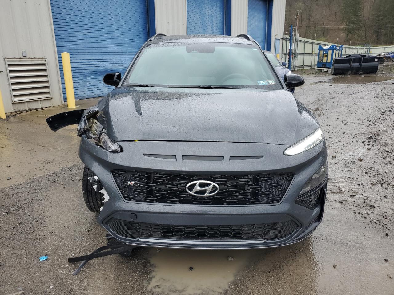 Photo 4 VIN: KM8K3CA37PU005429 - HYUNDAI KONA 