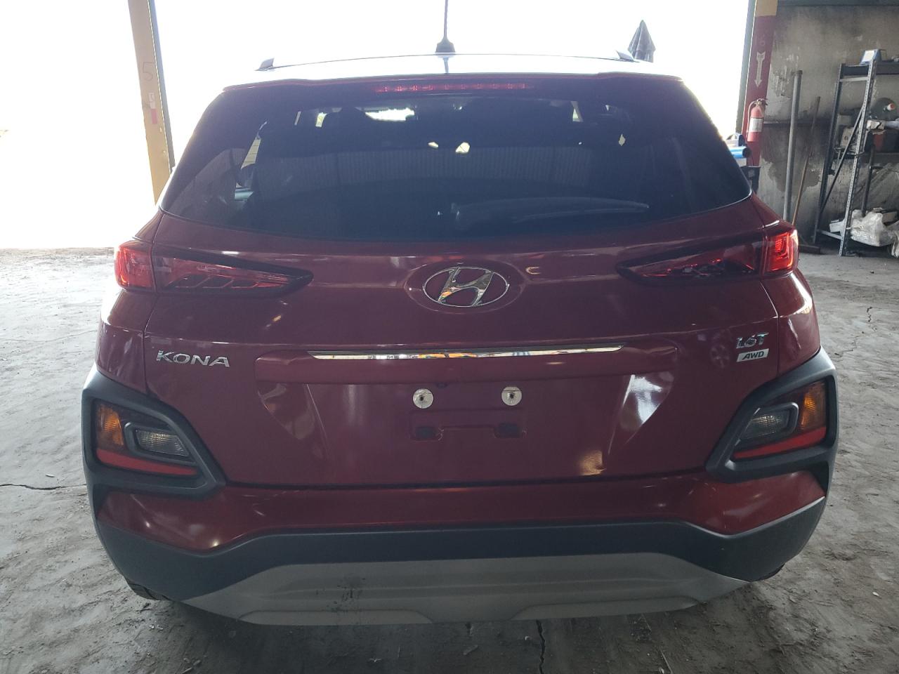 Photo 5 VIN: KM8K3CA50JU147159 - HYUNDAI KONA 