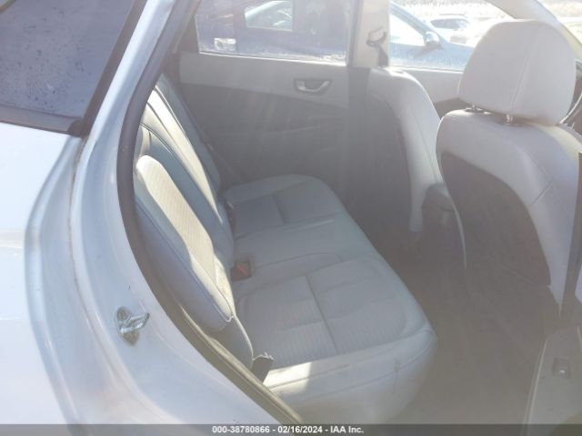 Photo 7 VIN: KM8K3CA50MU624242 - HYUNDAI KONA 