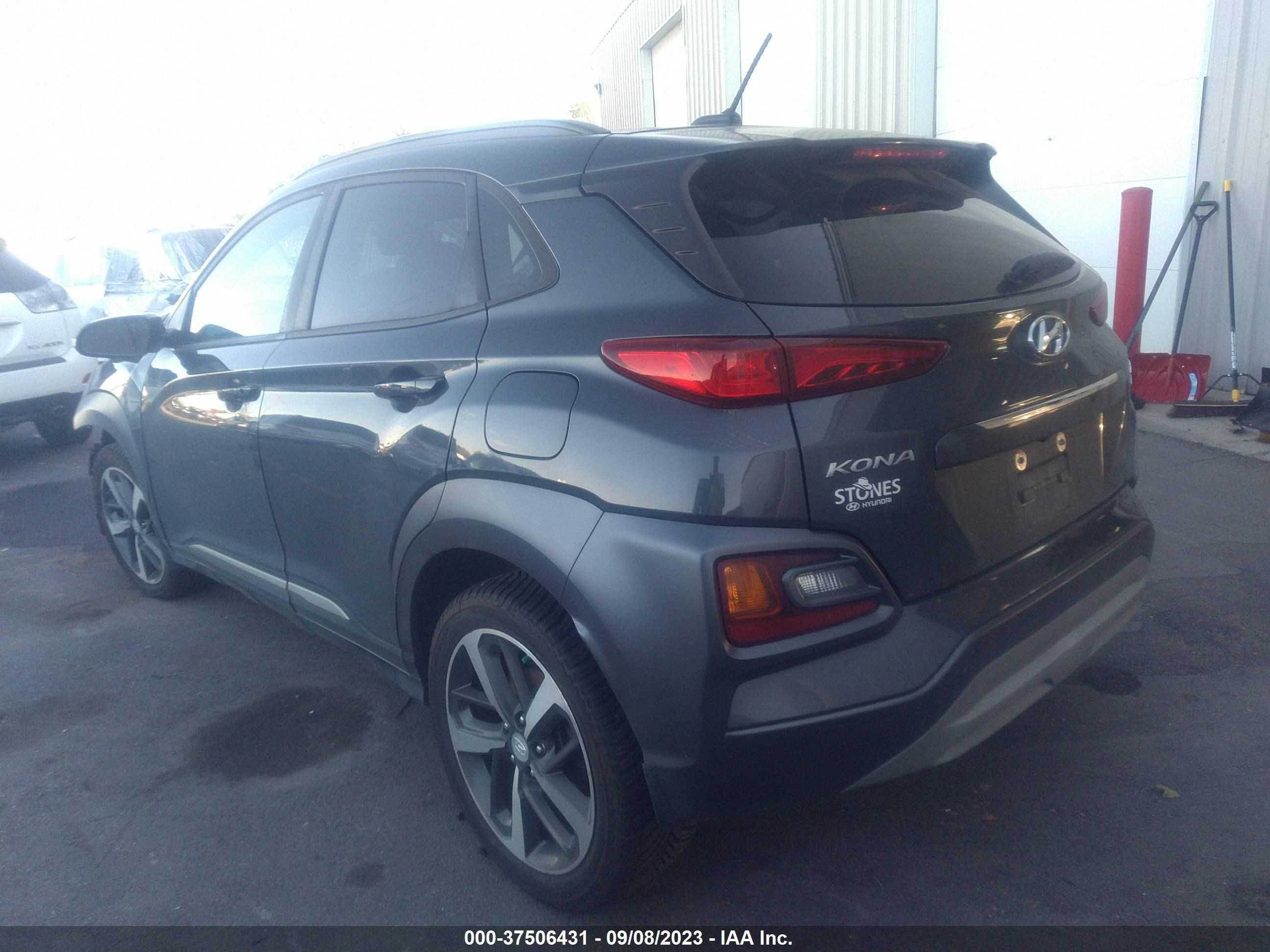 Photo 2 VIN: KM8K3CA51JU102022 - HYUNDAI KONA 