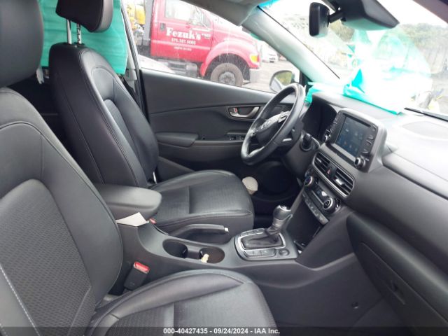 Photo 4 VIN: KM8K3CA52MU637185 - HYUNDAI KONA 