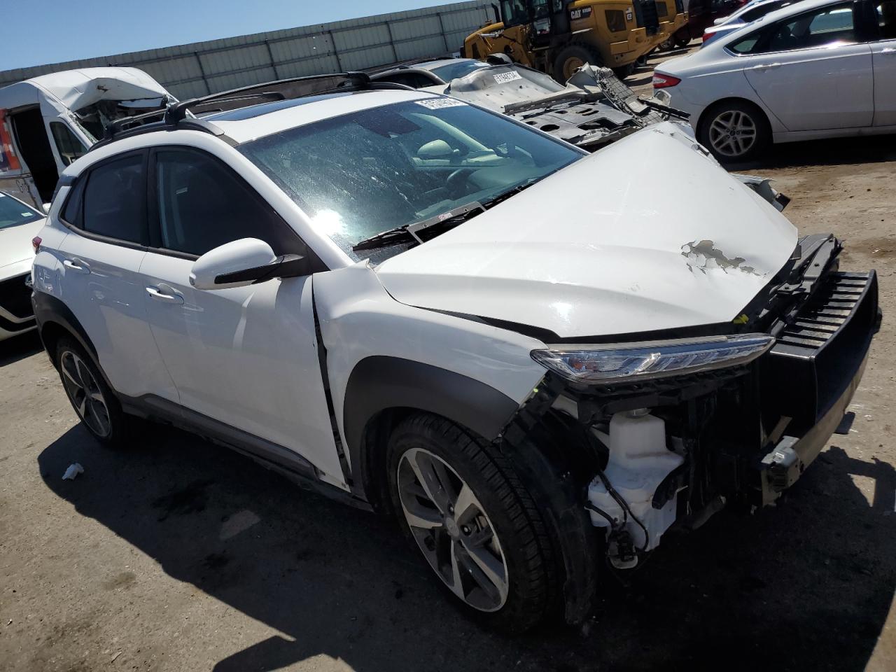 Photo 3 VIN: KM8K3CA52MU720793 - HYUNDAI KONA 