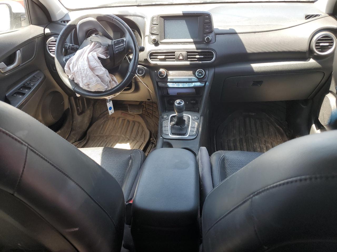 Photo 7 VIN: KM8K3CA52MU720793 - HYUNDAI KONA 