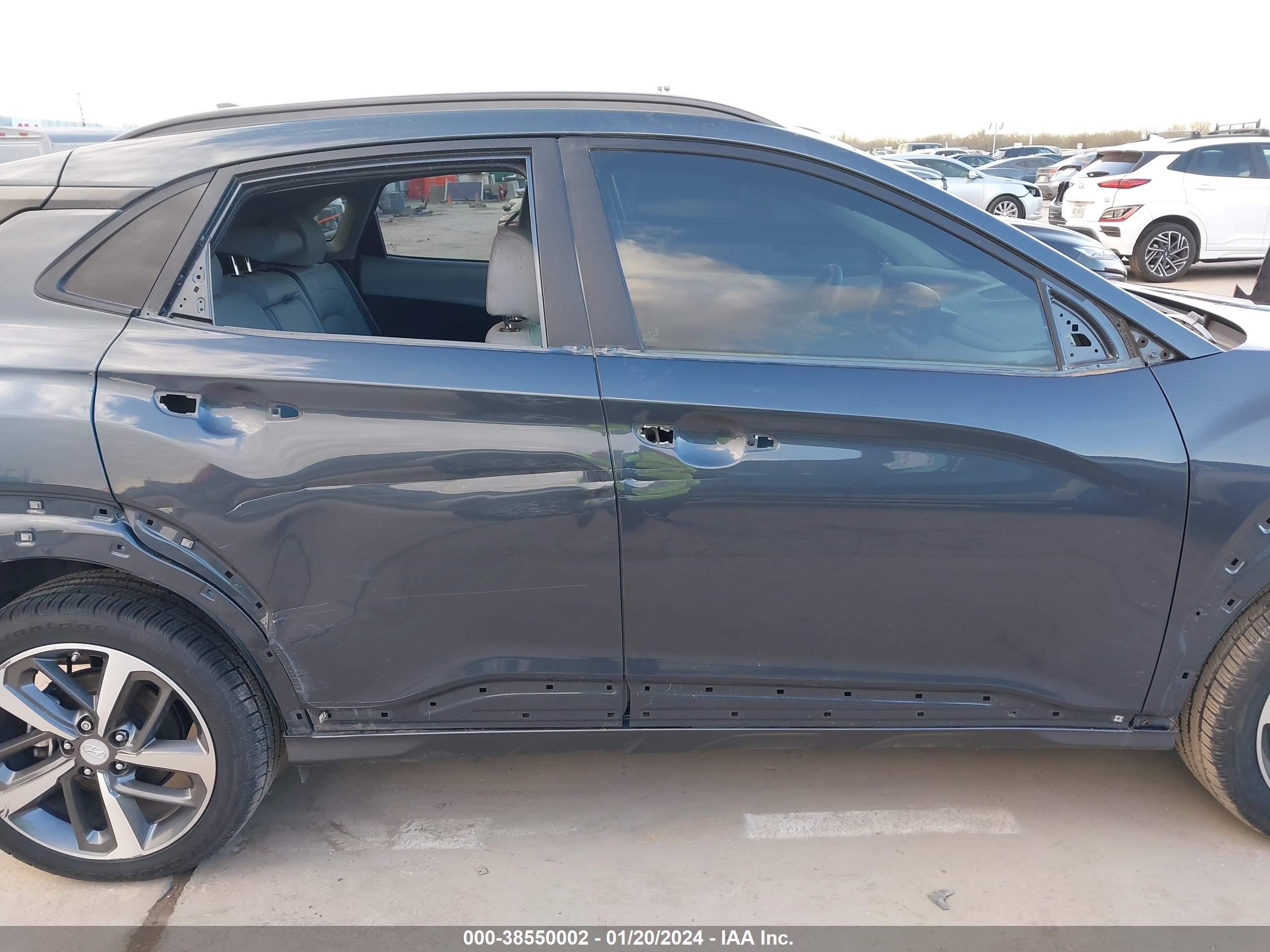 Photo 13 VIN: KM8K3CA53KU265935 - HYUNDAI KONA 