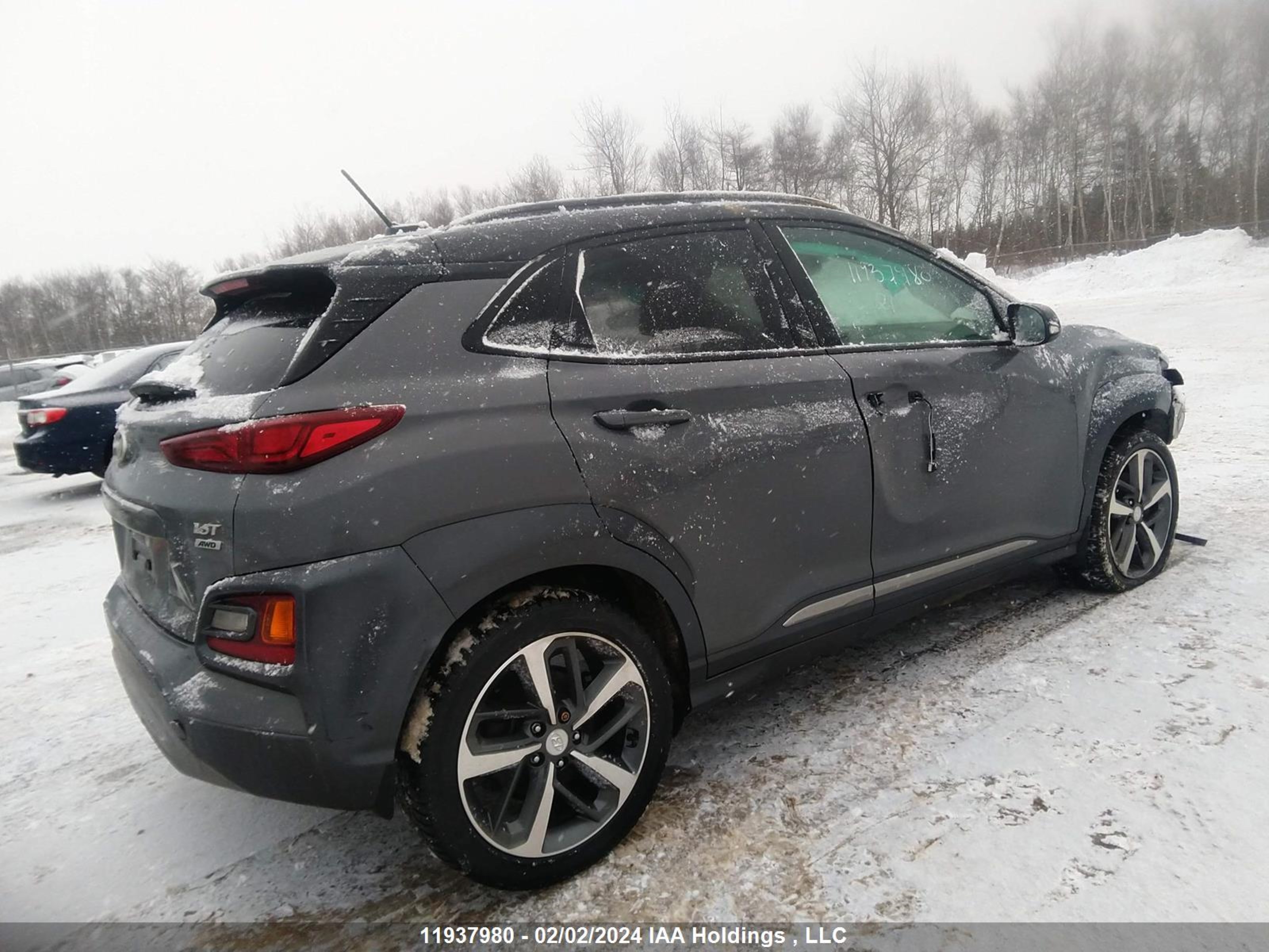 Photo 3 VIN: KM8K3CA53MU618001 - HYUNDAI KONA 