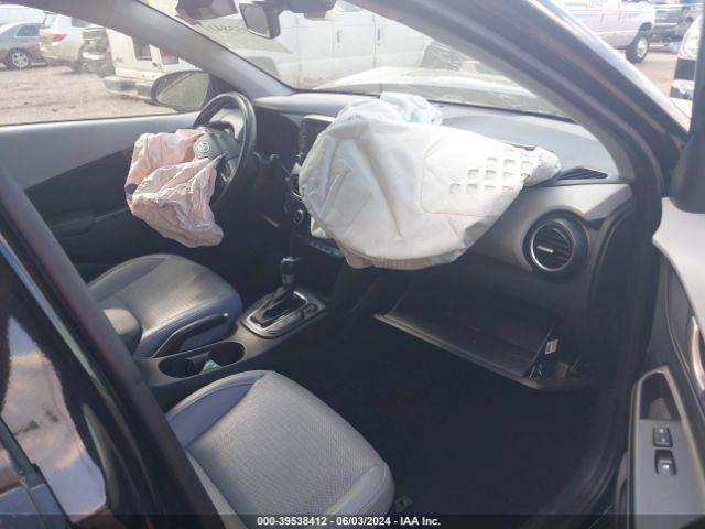 Photo 4 VIN: KM8K3CA54JU133328 - HYUNDAI KONA 