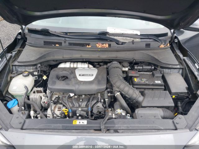 Photo 9 VIN: KM8K3CA58MU610380 - HYUNDAI KONA 