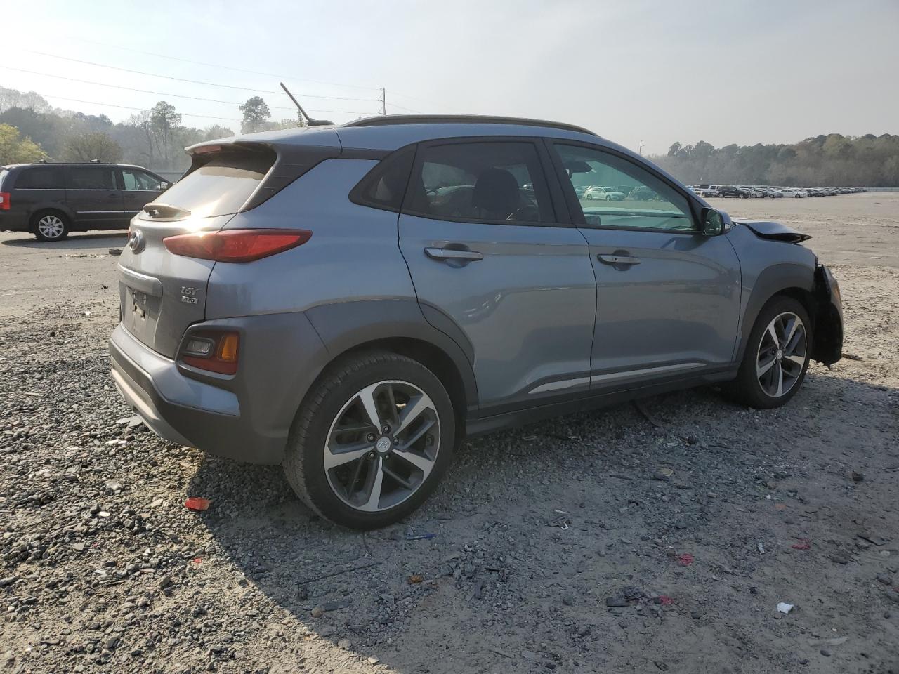 Photo 2 VIN: KM8K3CA5XJU142812 - HYUNDAI KONA 