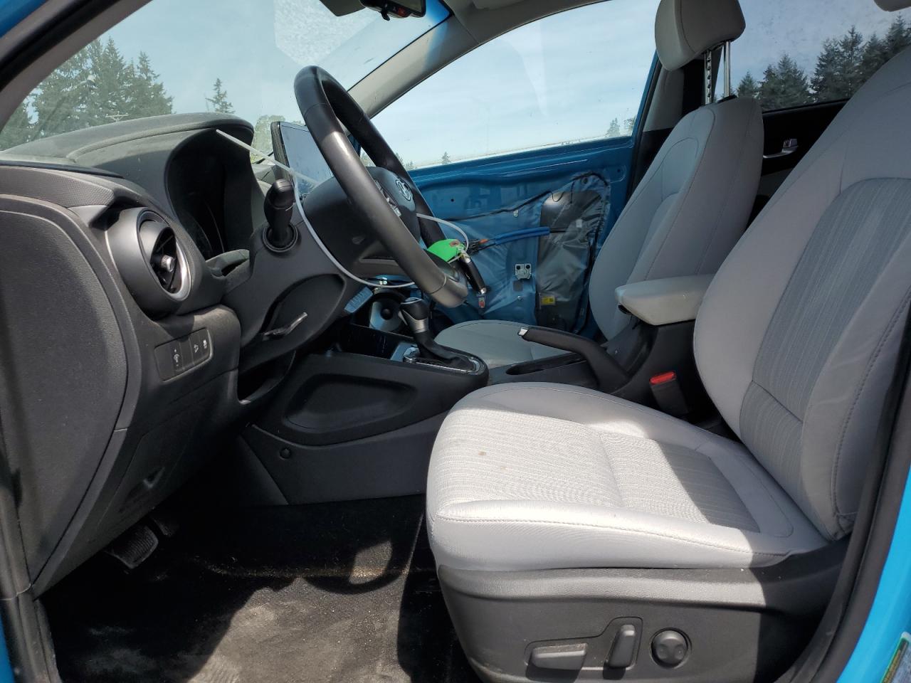 Photo 6 VIN: KM8K3CAB0PU963545 - HYUNDAI KONA 