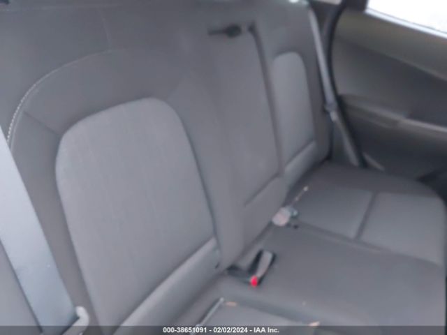 Photo 7 VIN: KM8K3CAB1NU786792 - HYUNDAI KONA 