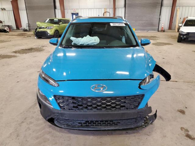 Photo 4 VIN: KM8K3CAB1NU830371 - HYUNDAI KONA SEL 