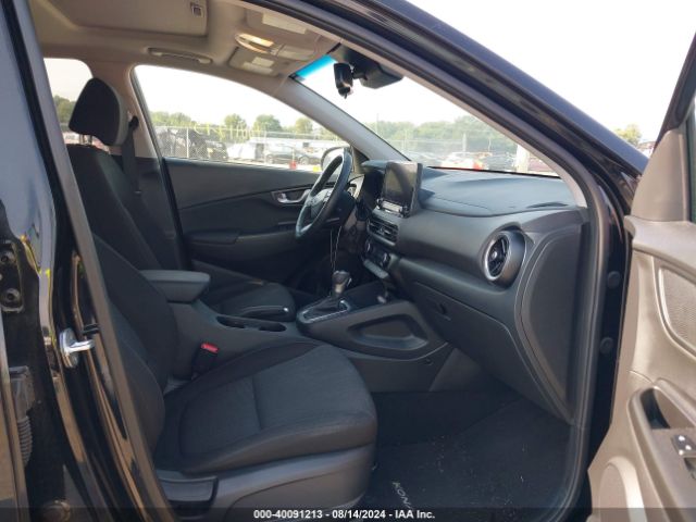 Photo 4 VIN: KM8K3CAB2PU947086 - HYUNDAI KONA 