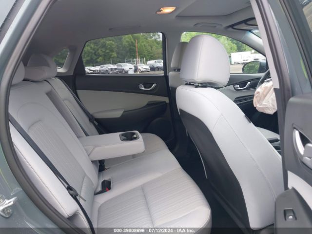 Photo 7 VIN: KM8K3CAB4NU858763 - HYUNDAI KONA 