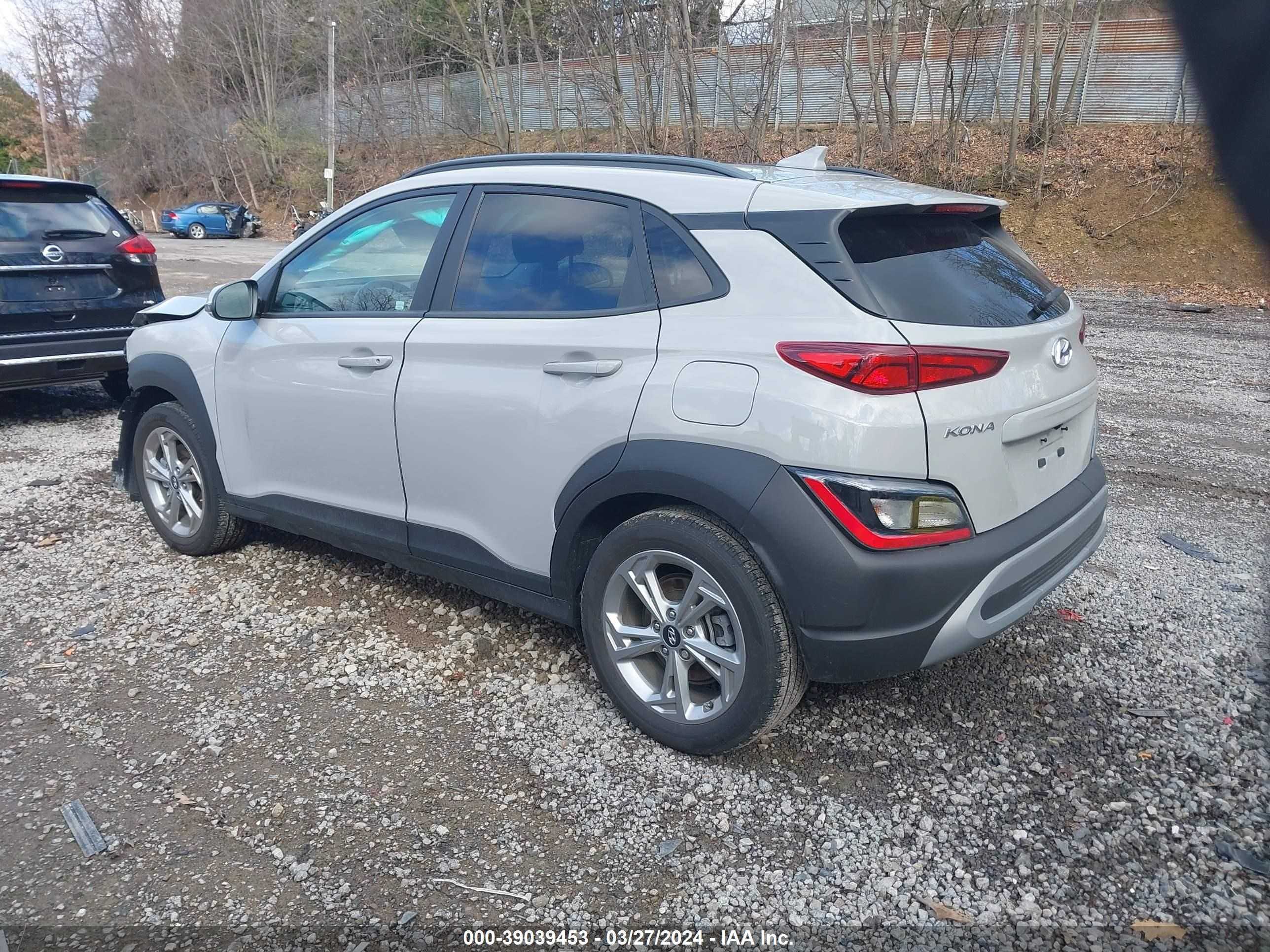 Photo 2 VIN: KM8K3CAB6PU947902 - HYUNDAI KONA 