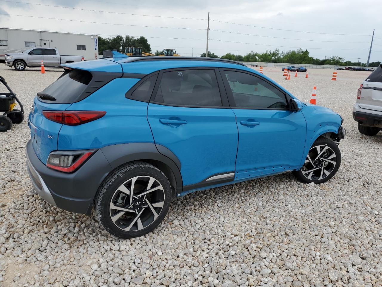 Photo 2 VIN: KM8K53A31PU981345 - HYUNDAI KONA 