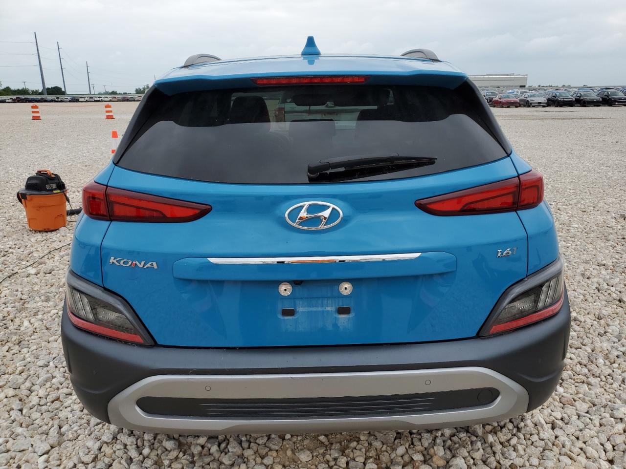 Photo 5 VIN: KM8K53A31PU981345 - HYUNDAI KONA 