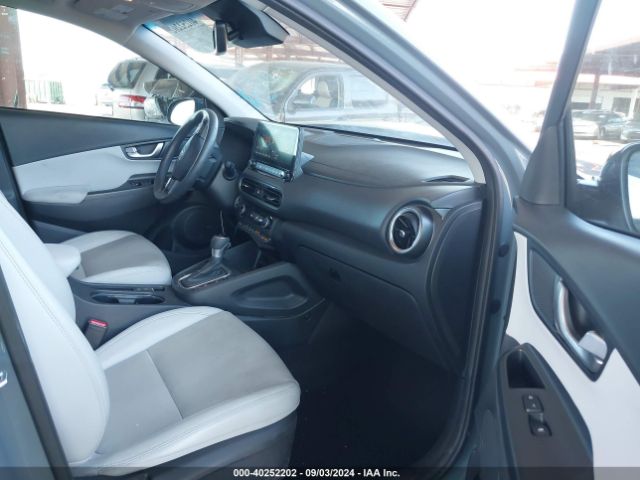 Photo 4 VIN: KM8K53A32NU803683 - HYUNDAI KONA 