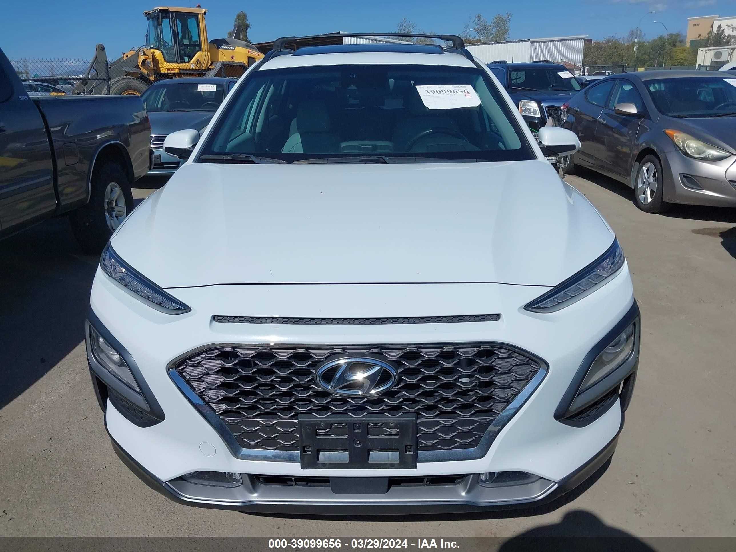 Photo 11 VIN: KM8K53A51MU658832 - HYUNDAI KONA 