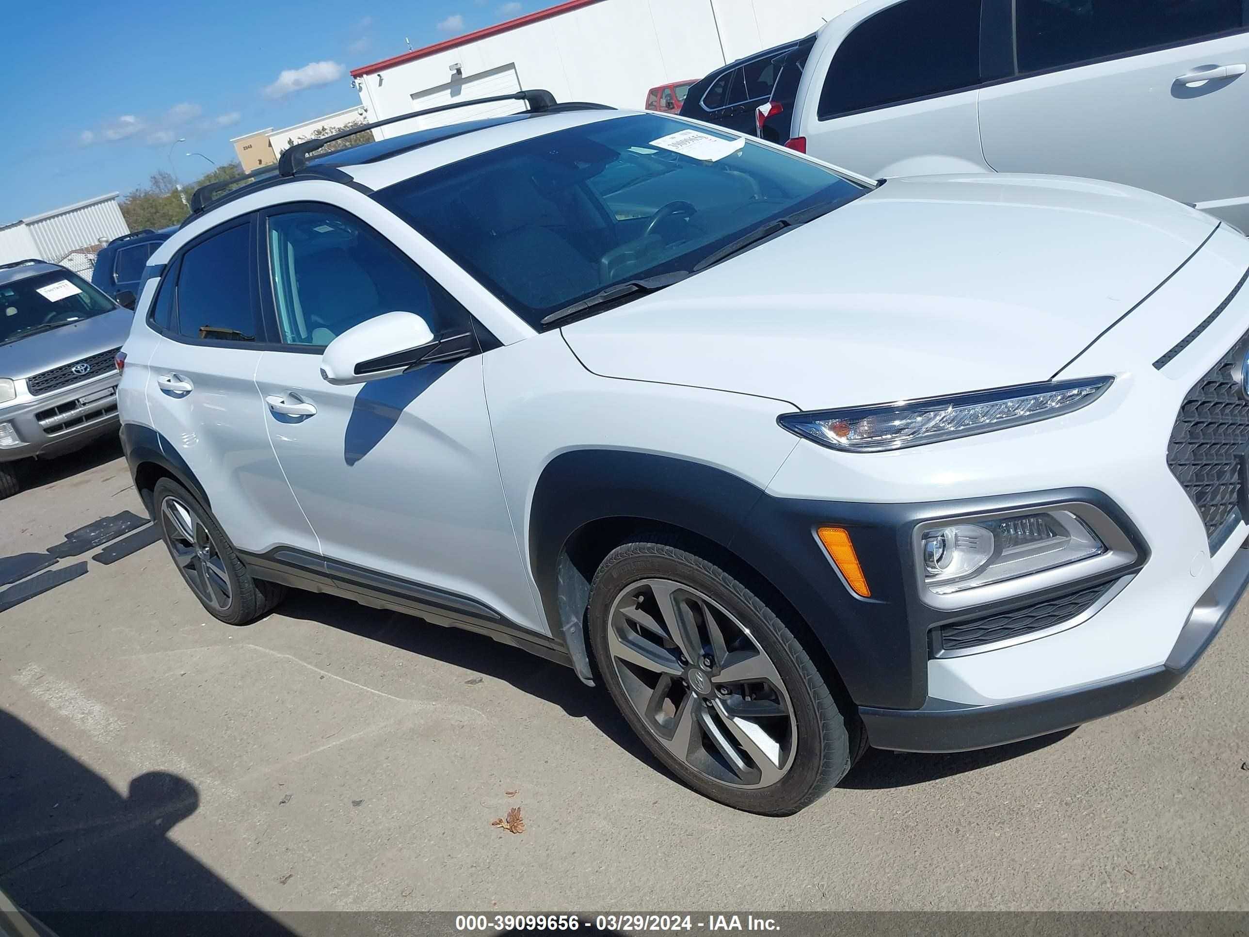 Photo 12 VIN: KM8K53A51MU658832 - HYUNDAI KONA 