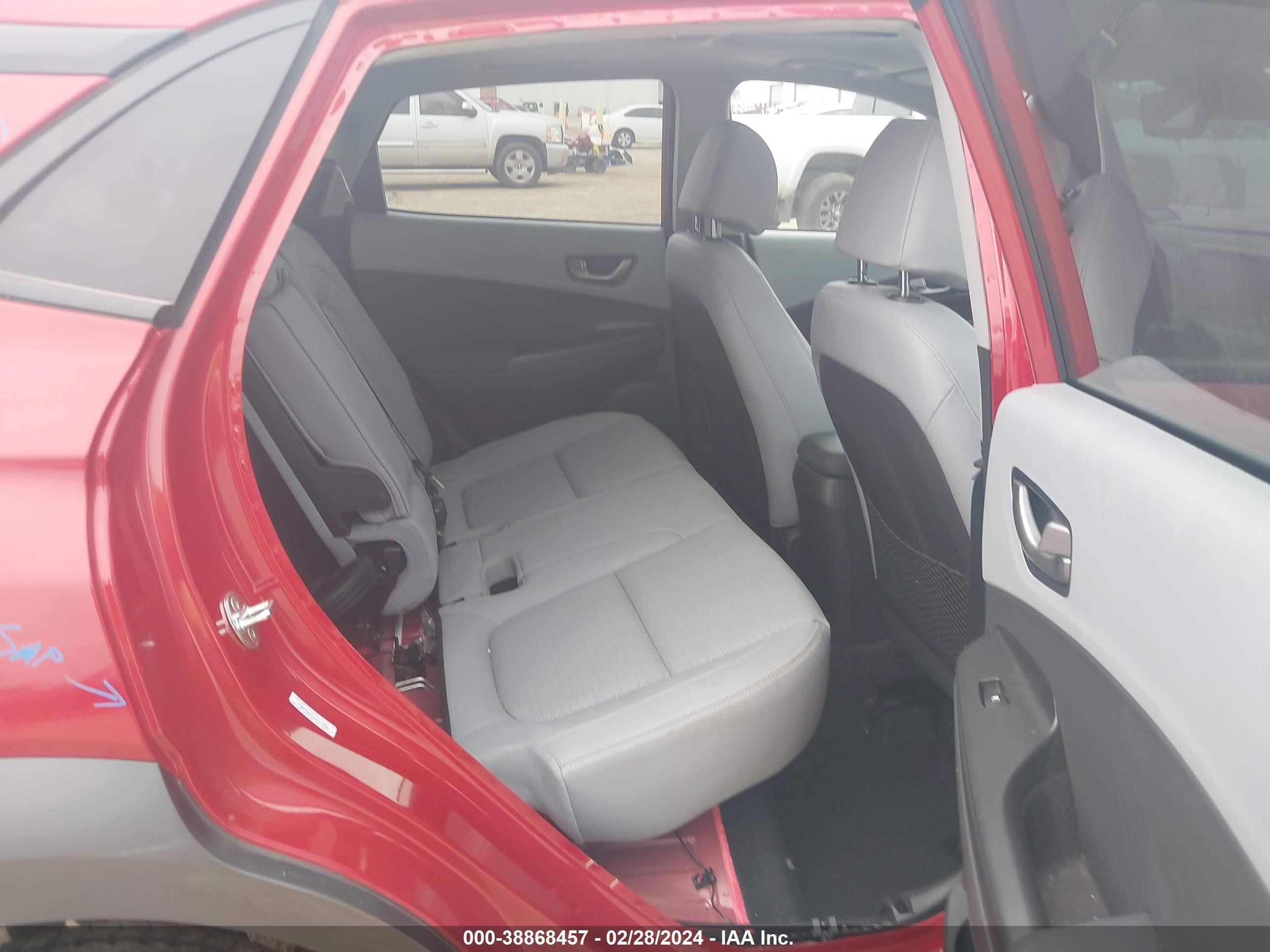 Photo 7 VIN: KM8K53A51MU713800 - HYUNDAI KONA 