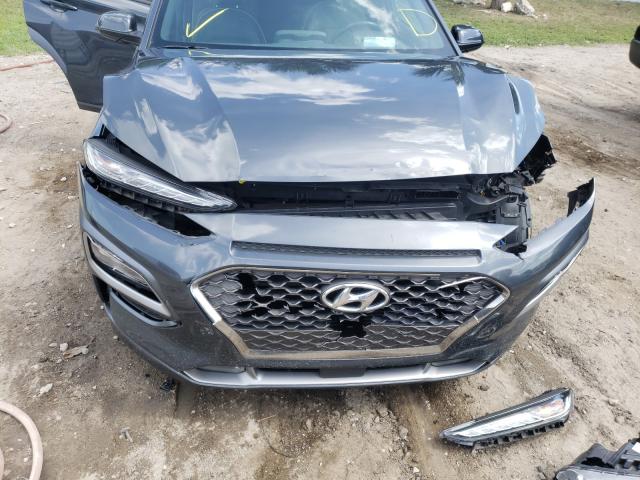 Photo 8 VIN: KM8K53A58JU100956 - HYUNDAI KONA 