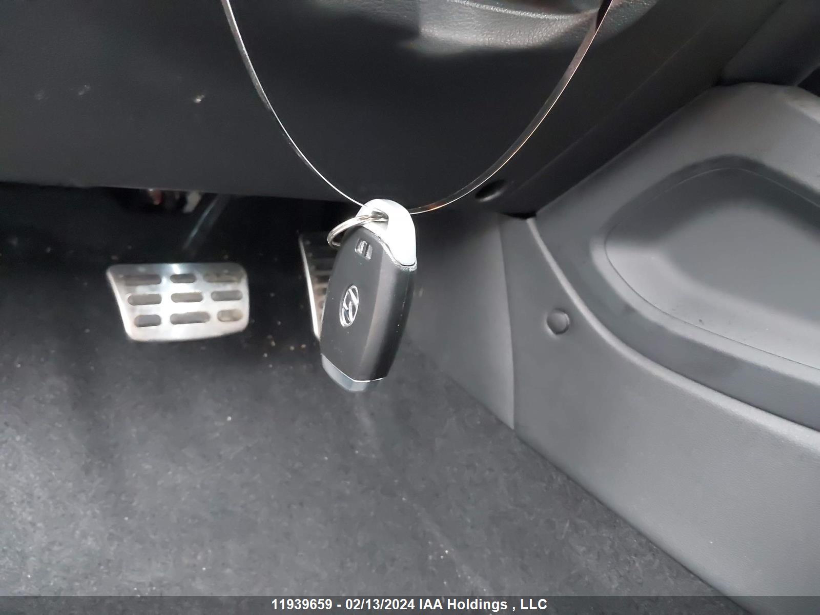 Photo 10 VIN: KM8K5CA32NU776954 - HYUNDAI KONA 