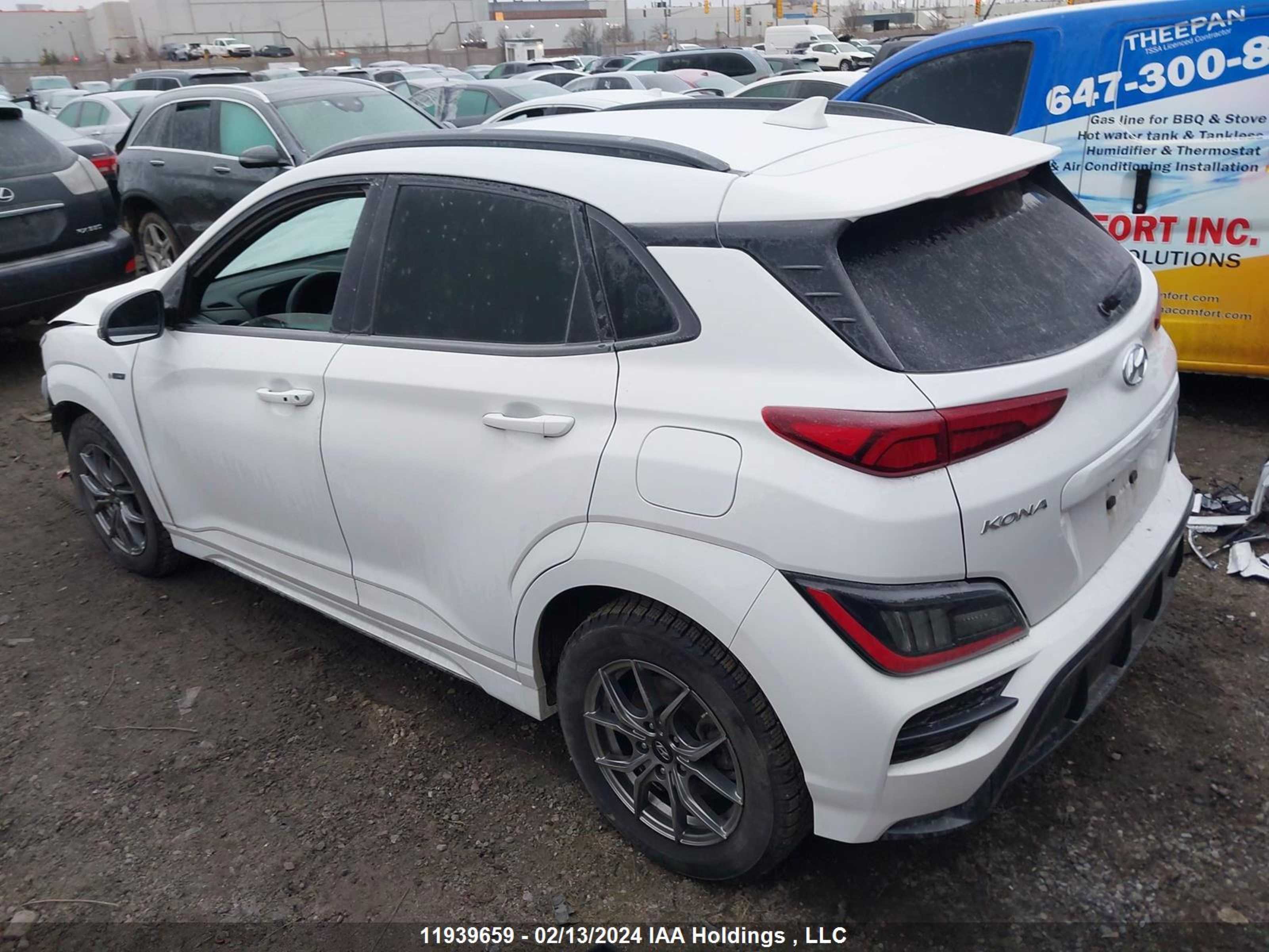 Photo 2 VIN: KM8K5CA32NU776954 - HYUNDAI KONA 