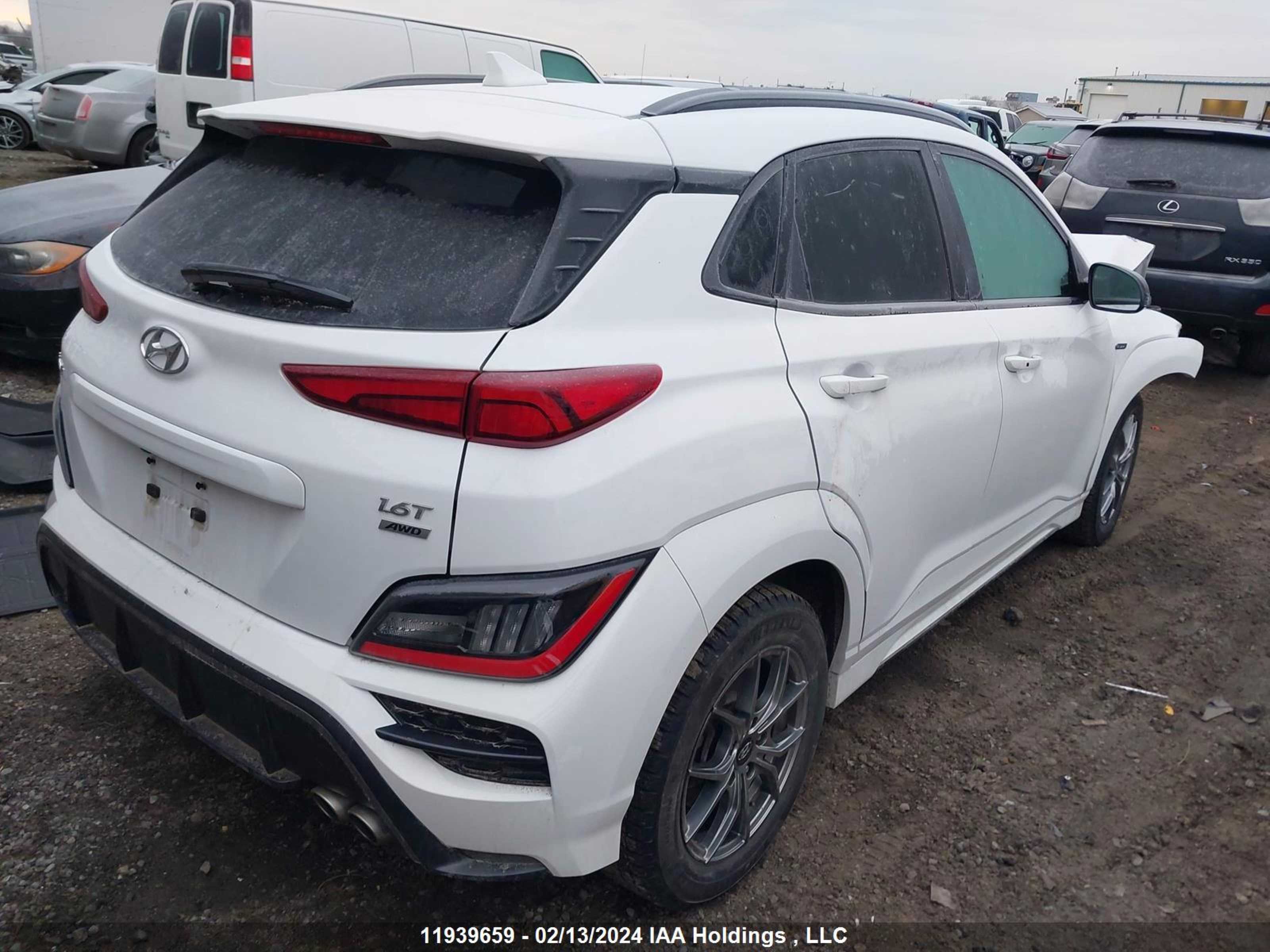 Photo 3 VIN: KM8K5CA32NU776954 - HYUNDAI KONA 