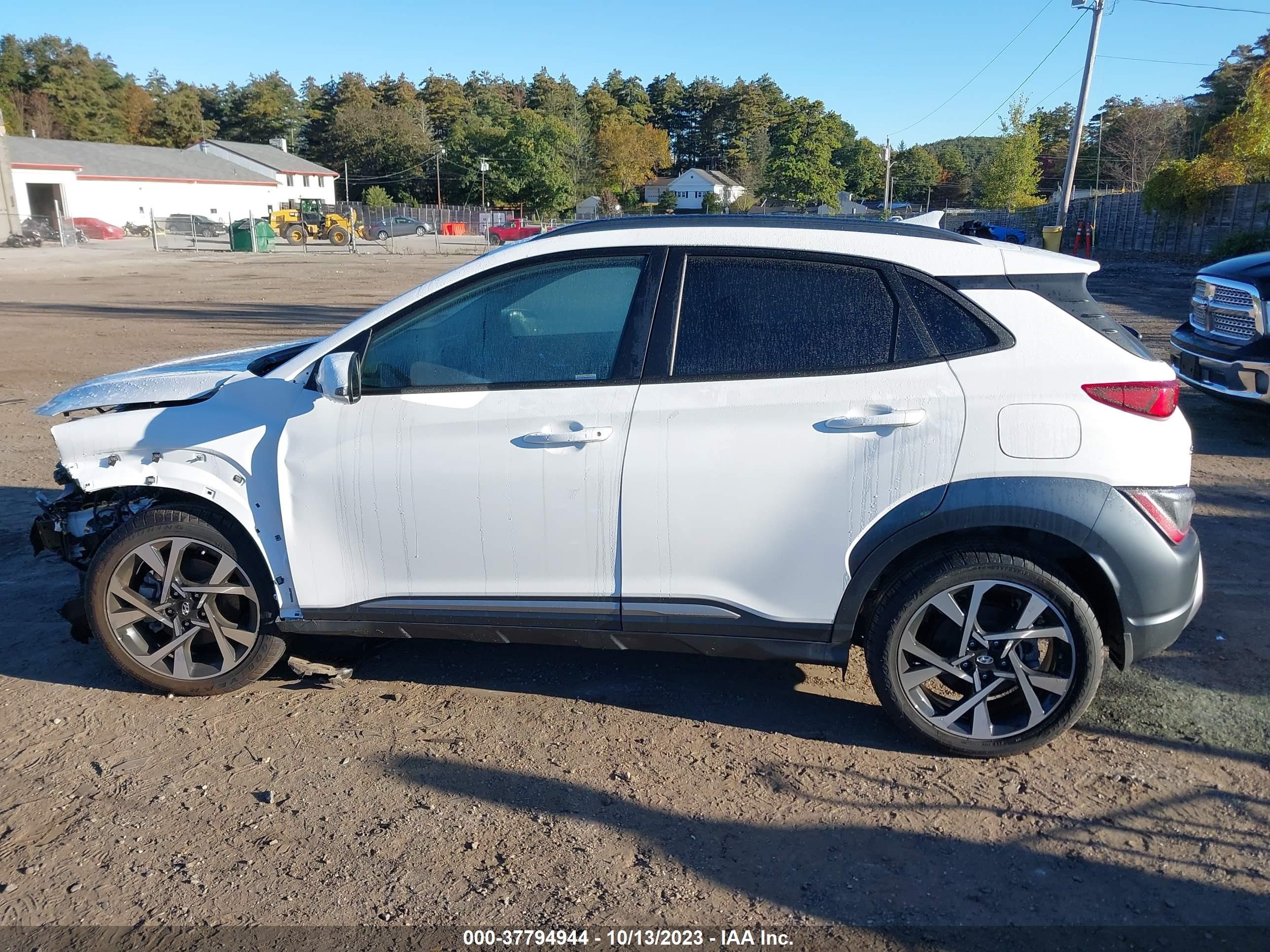 Photo 13 VIN: KM8K5CA33NU884161 - HYUNDAI KONA 