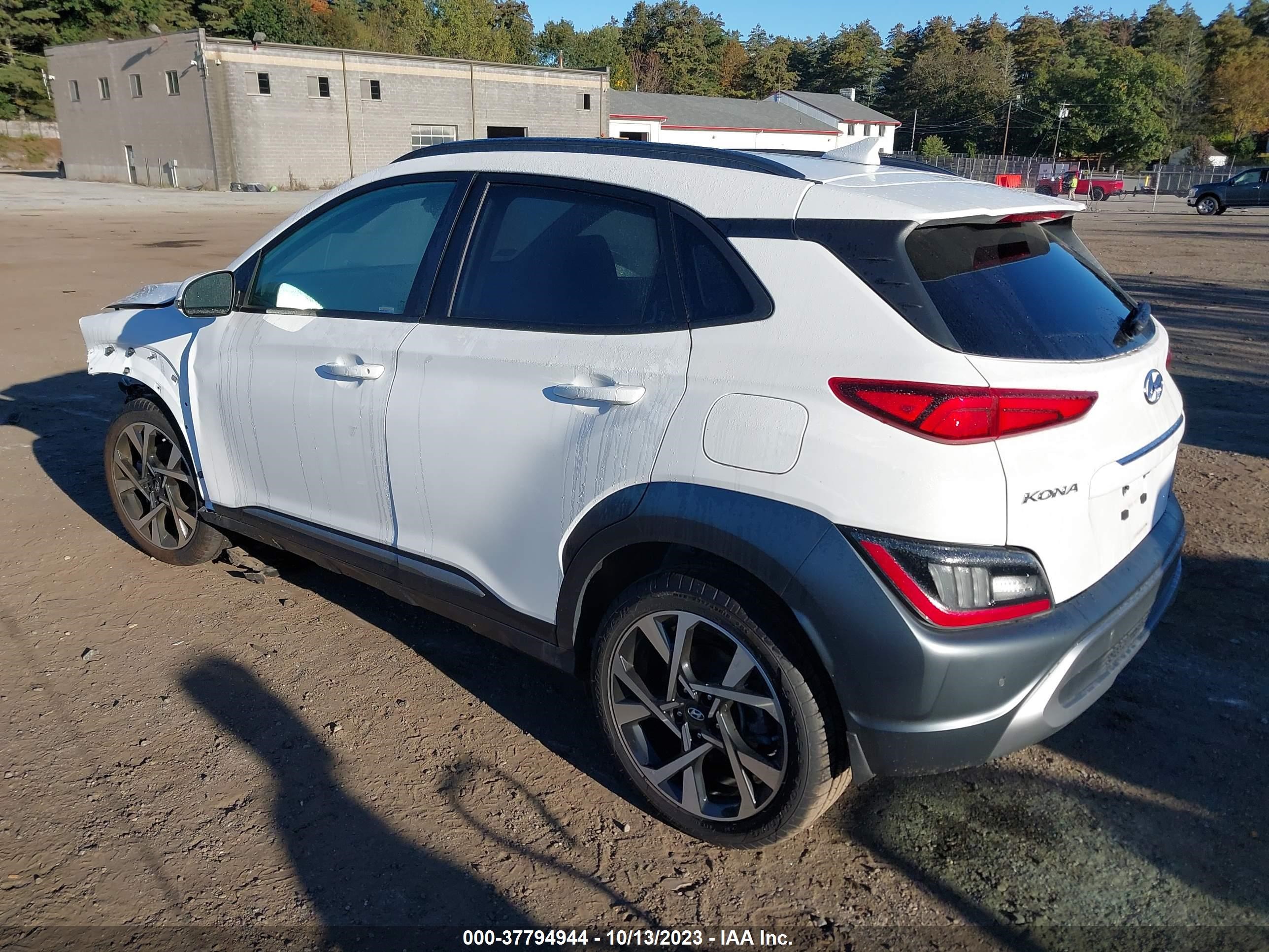 Photo 2 VIN: KM8K5CA33NU884161 - HYUNDAI KONA 