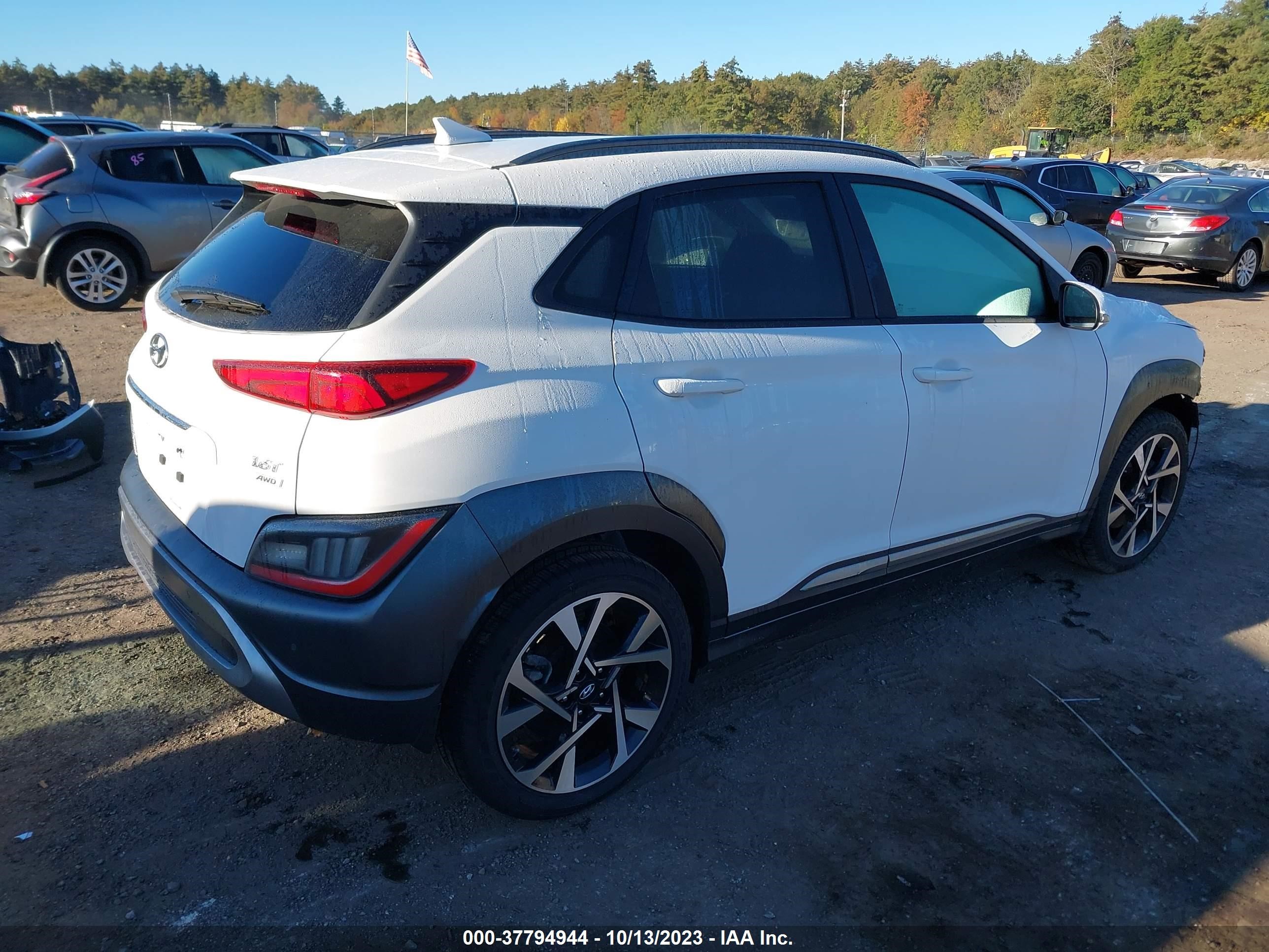 Photo 3 VIN: KM8K5CA33NU884161 - HYUNDAI KONA 