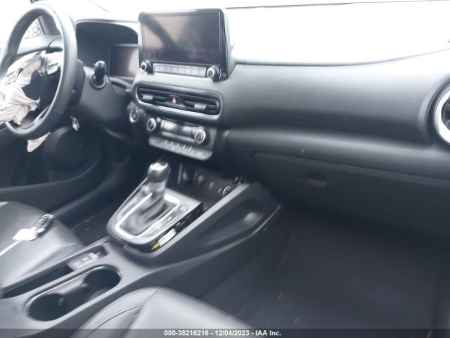 Photo 4 VIN: KM8K5CA35NU811387 - HYUNDAI KONA 